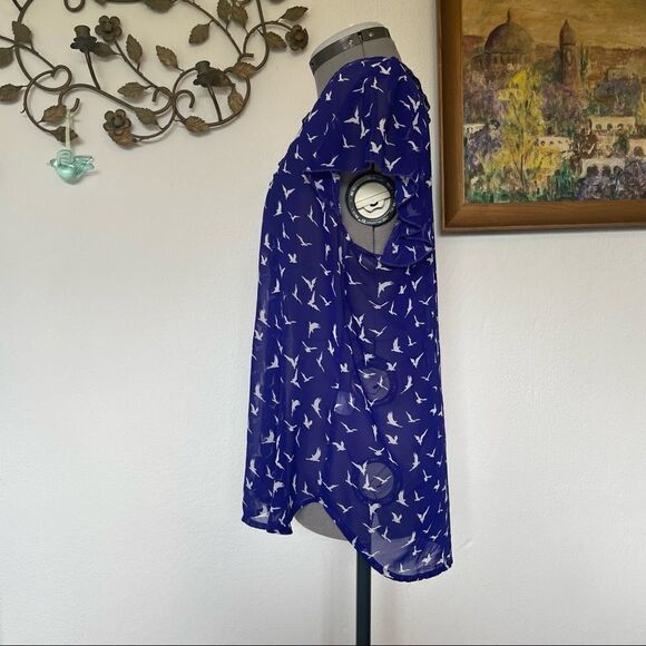 Lily Rose flying birds sheer blouse - Picture 13 of 13